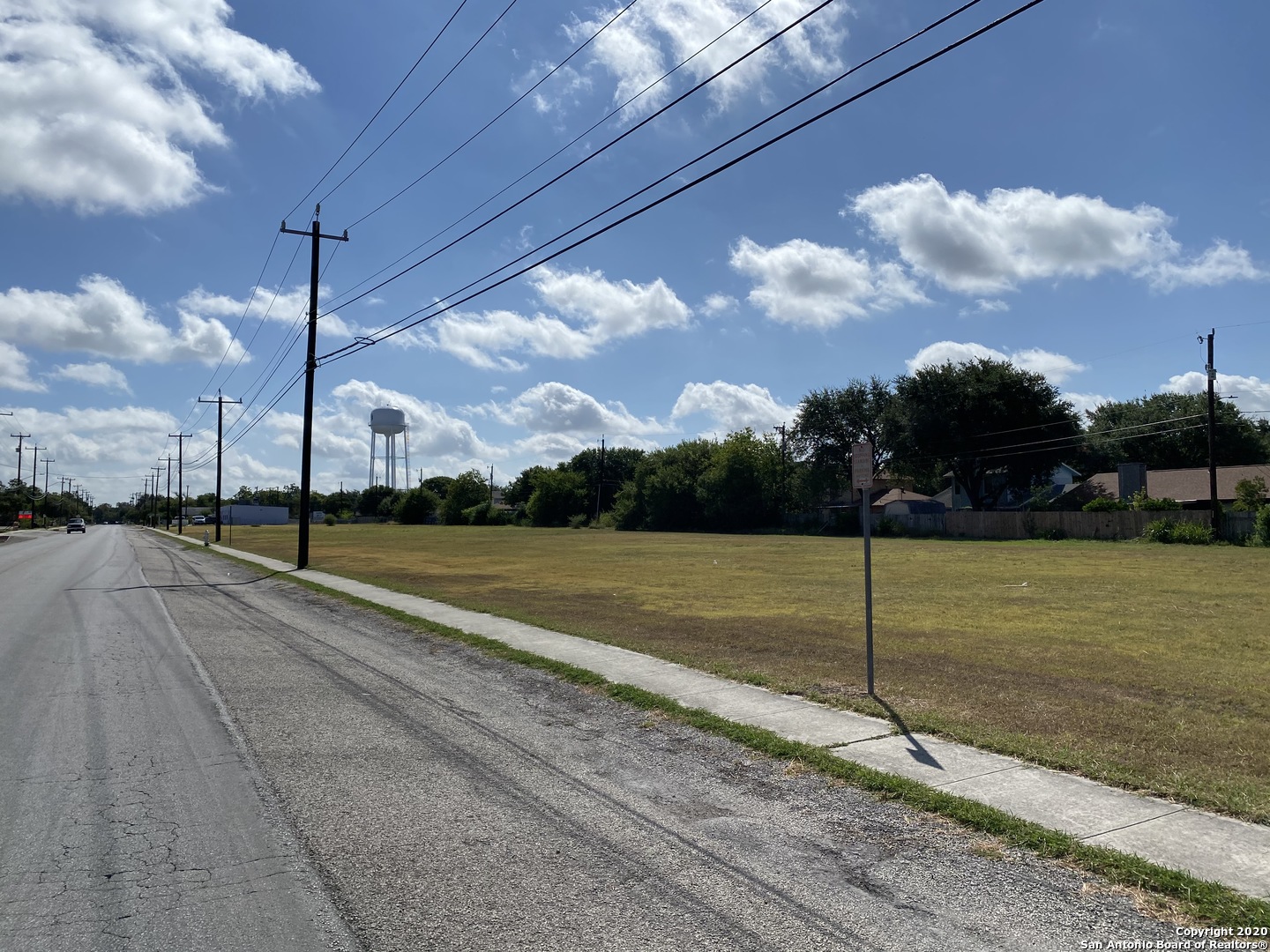 Photo of 5380 Old Seguin Rd in Kirby, TX