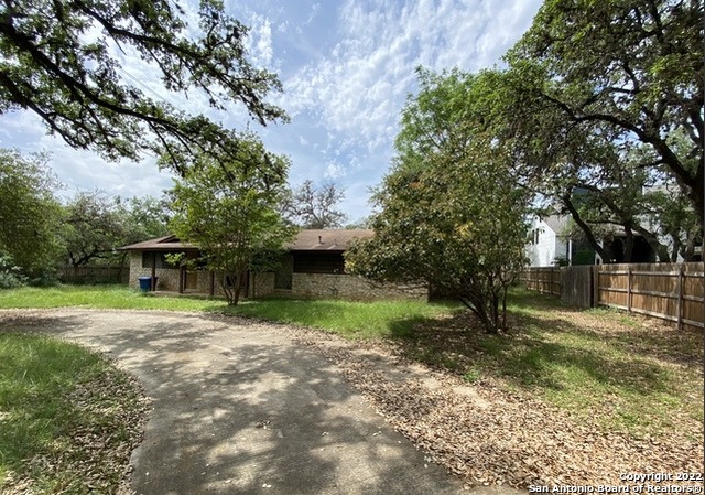 FULLY APPROVED PUD FOR 28 HOME SITES! This is a 4 acre property just off of Blanco Rd that backs up to Salado Creek as well as Hardberger Park. Easy access and frontage along Old Blanco Rd in the highly desirable area near Wurzbach Pkwy. Utilities are available and the tract is zoned RM-4 PUD, ideal for duplex, triplex and fourplex. 7 units per acre permissible. Excellent opportunity for a family compound and/or home site. Can have horses, no deed restrictions. Tract has a convenient access to and from Loop 1604, Wurzbach Pkwy and Loop 410.