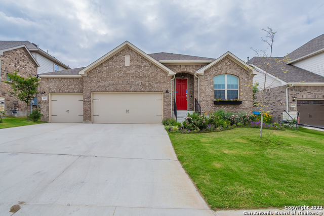 Built in 2019, this San Antonio one-story home offers a patio, granite countertops, and a three-car garage. This home has been virtually staged to illustrate its potential.