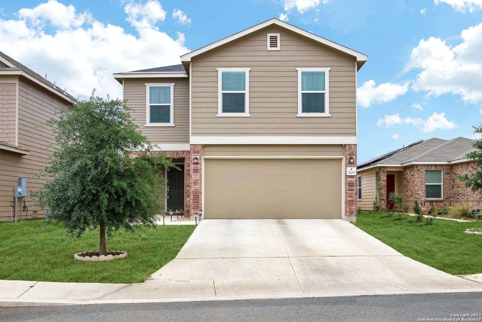Come check out this gorgeous home!! Minutes away from major highways. Home was recently built in  2020. Beautiful features from the flooring to cabinets. Well taken care of, warranty will transfer to new  home owner. Fridge, stove, washer & dryer, dishwasher, etc will be transferred to new home owner.  OPEN HOUSE will be 5/14 & 5/15 12pm-4pm.