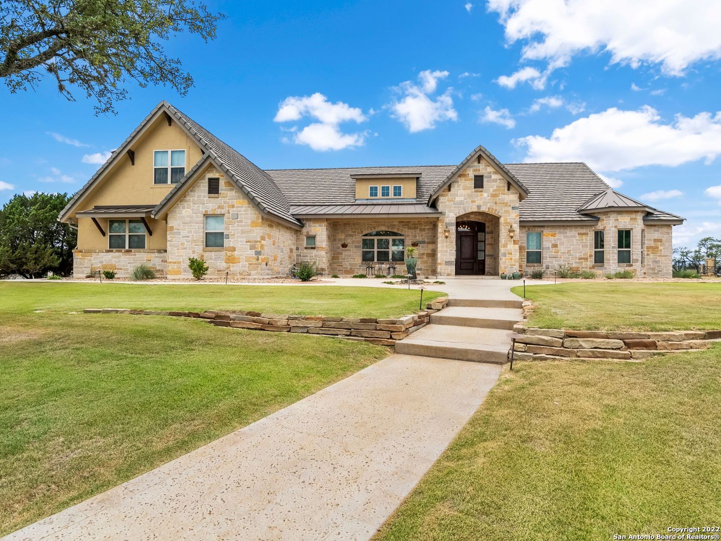 3704 Club View Ct, Kerrville, TX 78028