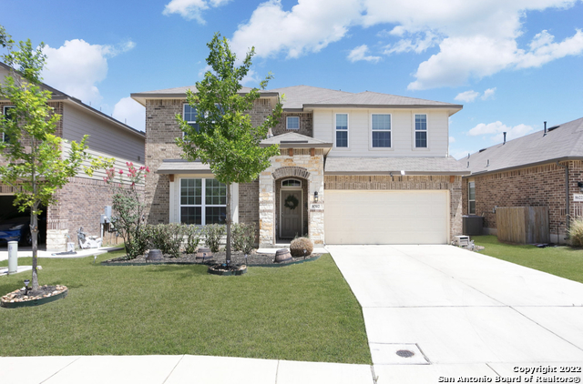 5 bdrm, 3.5 bath, 4075 sqft home features a huge 20x16 game room & 21x16 private media room.  Master is downstairs with a large master bath & walk in closet.  Beautiful kitchen with gas range & a large island. Covered backyard patio.