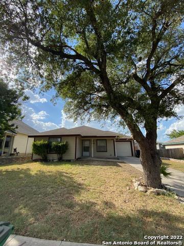 PERFECT FOR INVESTMENT OPPORTUNITY!!! 3/2 home minutes from AT&T Center and Downtown. Nice size backyard. Home is ready to be rehabbed. Please verify condition, sqft, and schools.