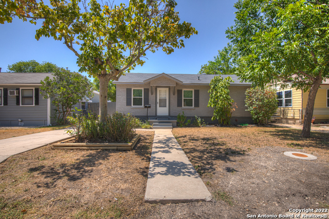 Now is your chance to get a home in the sought after historic community called The Deco District! The Deco District is part of the historic Old Spanish Trail which was the first paved coast-to-coast U.S. highway. Nearby Monticello Park was one the city's most exclusive neighborhoods when it was developed in the 1920s and the home styles here still range from Spanish Eclectic to Tudor Revival. Sounds awesome doesn't it?  This little gem of a home, soon to be home sweet home, is approximately 1076 sqft with 2 bedrooms and 1 bathroom. The kitchen has updated white cabinetry with granite countertops and stainless appliances included with the home purchase! Other features of the home include all new plumbing, skirt with vents, and wood laminate flooring through out the home. Some windows have been updated as well and the vanities in the bathroom. Located near major highways, shopping and dining make this a great option for a rental or AirBnB, the possibilities are endless!