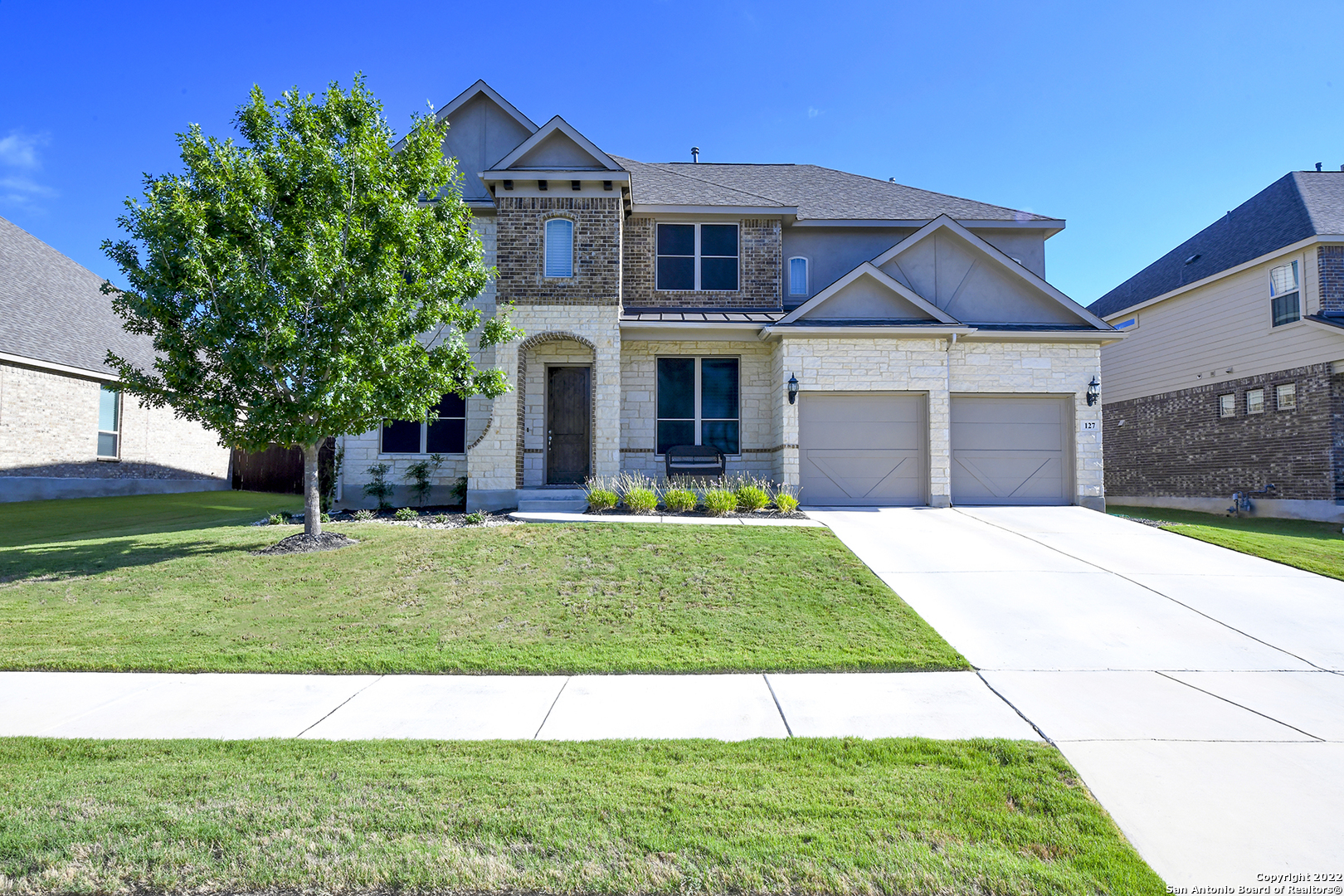 Welcome Home to this meticulously maintained 5 br, 3 1/2 ba, situated in the highly sought-after community of Boerne, Texas! This stunning home features 2 living areas, a game room, media room, and a private study. An open floor plan with soaring ceilings created an exceptional space to entertain, complete with a sunlit filled kitchen/breakfast room, all overlooking the family room. The primary bedroom is downstairs, while the remaining bedrooms + game room & media room are upstairs, making for a prime living experience. Spacious bedrooms with plenty of storage & walk-in closets. Enjoy your Hill Country sunsets on the back patio, in your own private pool. Home is equipped with solar screens! A superior location with nearby outdoor recreation, shopping, and dining. Zoned to top-rated Boerne ISD schools. Schedule a viewing today, and fall in love!