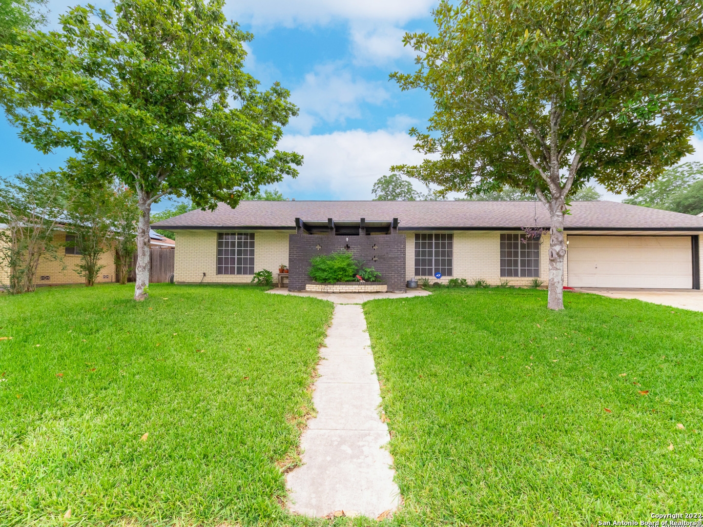 Remodeled mid century charmer in Macarthur Terrace!  This 4/3 single story home with a pool is move in ready!!  Location location - in the heart of central San Antonio, you will be close to the airport, fine dining, and great shopping.  Great school district, and walking distance to all schools.  This home features an open floor plan and is very spacious.