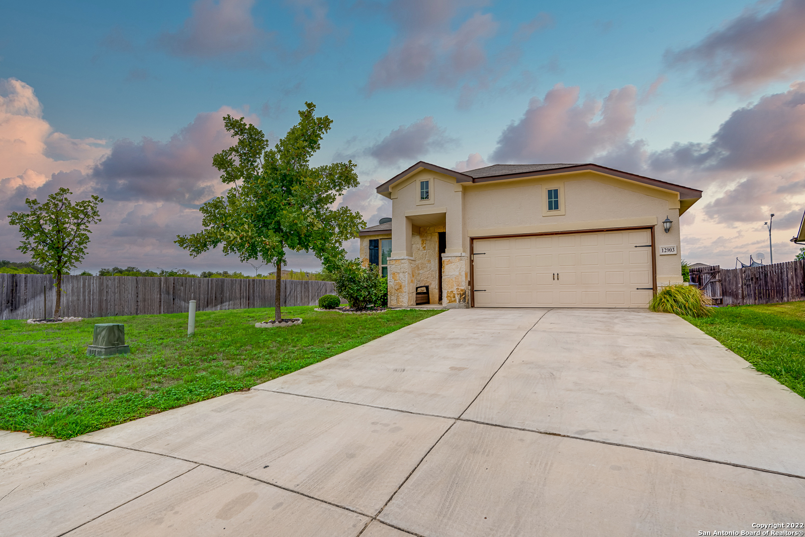 Don't miss out on this awesome single story home in gated Steubing Farm community!  Built in 2015 by Meritage Homes this one features split floor plan with three bedrooms and an office that could also be used a fourth bedroom. Very open and spacious - great for entertaining. Neutral tones through out. Granite countertops in kitchen, gas cooking, stainless steel appliances, island, 42" inch cabinets with 2" crown molding, ample cabinet storage, walk in pantry and closed off laundry room. Spacious owners retreat and en suite bathroom. Separate walk in shower & tub plus a walk in closet. Fantastic location with easy access to Hausman Rd, IH-10, Loop 1604. Close to the Shops at La Cantera, The Rim, Six Flags, Tons of Restaurants, UTSA, Costco, La Cantera Golf Course, Medical Center and so much more!