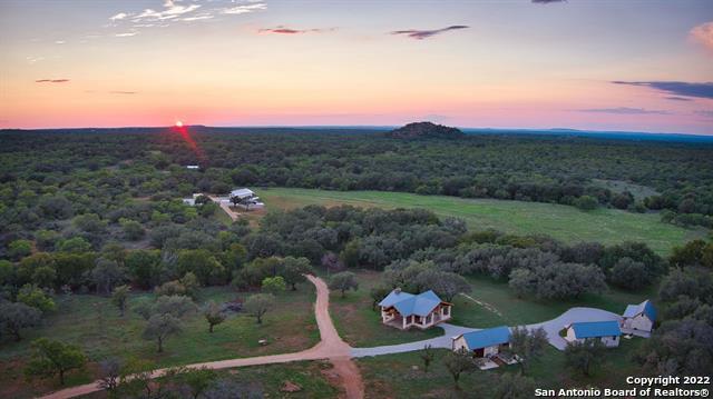 6519 S State Highway 16, Llano, TX 78643