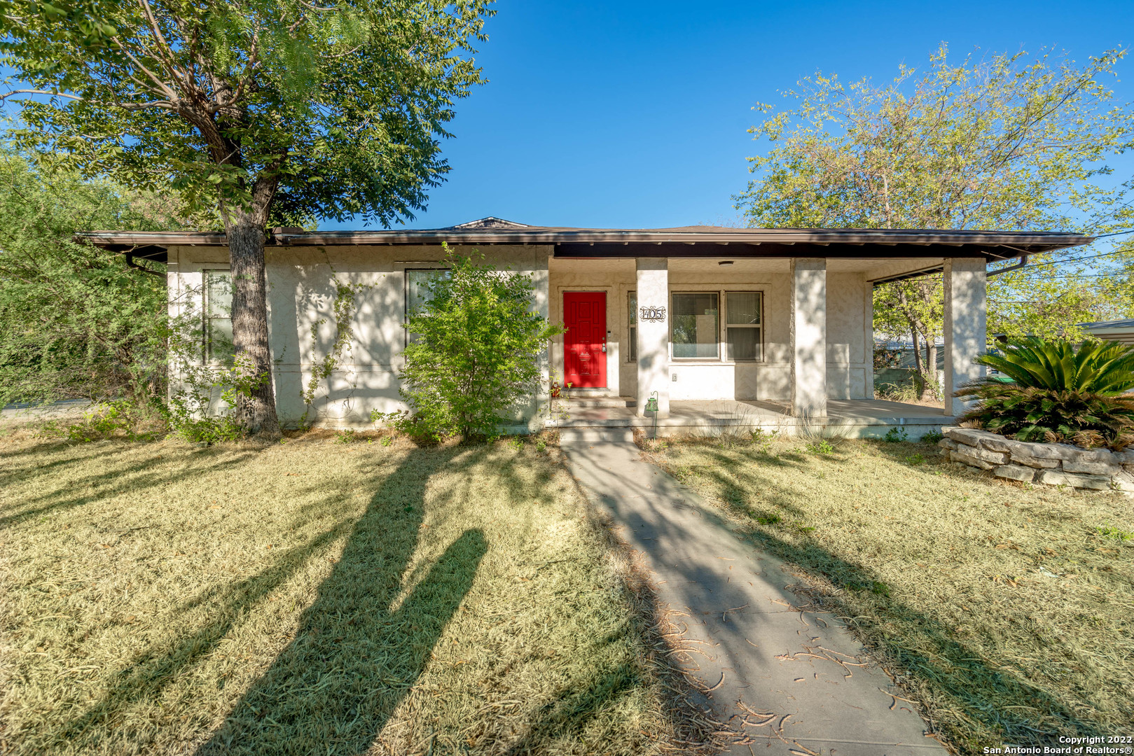 More than 1/2 an ACRE in central San Antonio, at Donaldson Terrace! Bright, roomy and sweet 1 story home renovated in last few years. Multiple living spaces inside and outside; perfect for large picnics or quite time in the city. Home features 3 bdrms/2 bths,  CERAMIC TILE/VINYL FLOORING throughout, APPLIANCES included in kitchen w/GRANITE COUNTERTOPS, NEW Fixtures, REDESIGNED BATH w/walk in shower, NEW garage door, NEW PLUMBING/ELECTRICAL throughout entire home, LIFETIME FOUNDATION WARRANTY, FRESH LANDSCAPING, and more!  Check room measurements as they are not accurate.