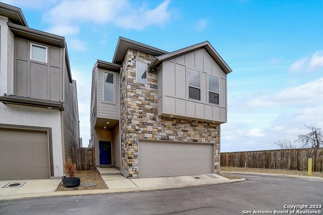 **OPEN HOUSE THIS SATURDAY & SUNDAY (FEBRUARY 4TH & 5TH) FROM 11AM - 2PM!!**  Prime Location! This STUNNING garden home is conveniently just a few miles from the medical center, UTSA, USAA and The Rim. Enjoy easy, low maintenance living in this modern two-story home with 10-foot ceilings and plenty of natural light. The 3-bed, 2.5-bath spacious floor plan offers plenty of room for entertaining or a roommate, while also maintaining privacy. Primary suite with big walk-in closet and spa-like shower. upgraded features such as quartz countertops, cabinets, gas heat and cooking, owned water softener, and  reverse osmosis system just to name a few. **Note: 1hr notice required for all showings.