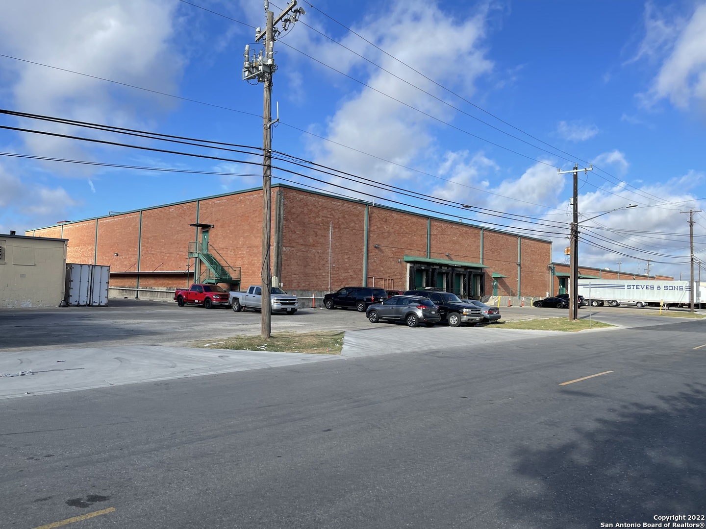 Excellent opportunity for an 87,000 sf dual tenant warehouse building near IH-35 with significant income stream between two reputable tenants. Building is 100% leased and currently configured for dual tenant occupancy. Good quality masonry construction, 14.5' - 24.5' clear heights, 100% air conditioned throughout all warehouse and office spaces, oversized mezzanine space with opportunity for additional office build-out, numerous dock high doors within both tenant spaces, significant frontage along Centennial Boulevard, etc.
