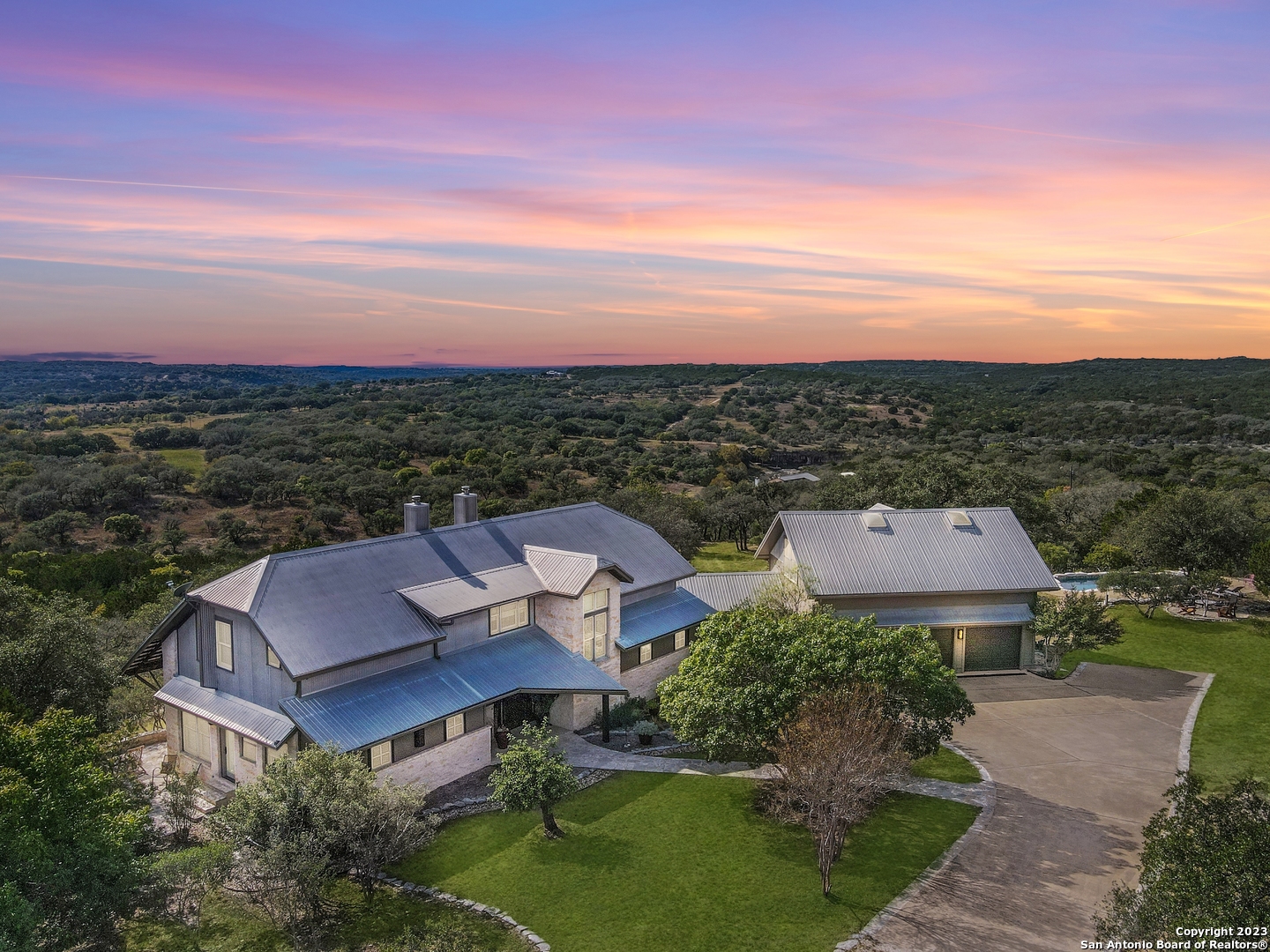 501 Madrone Canyon Dr, Dripping Springs, TX 78620