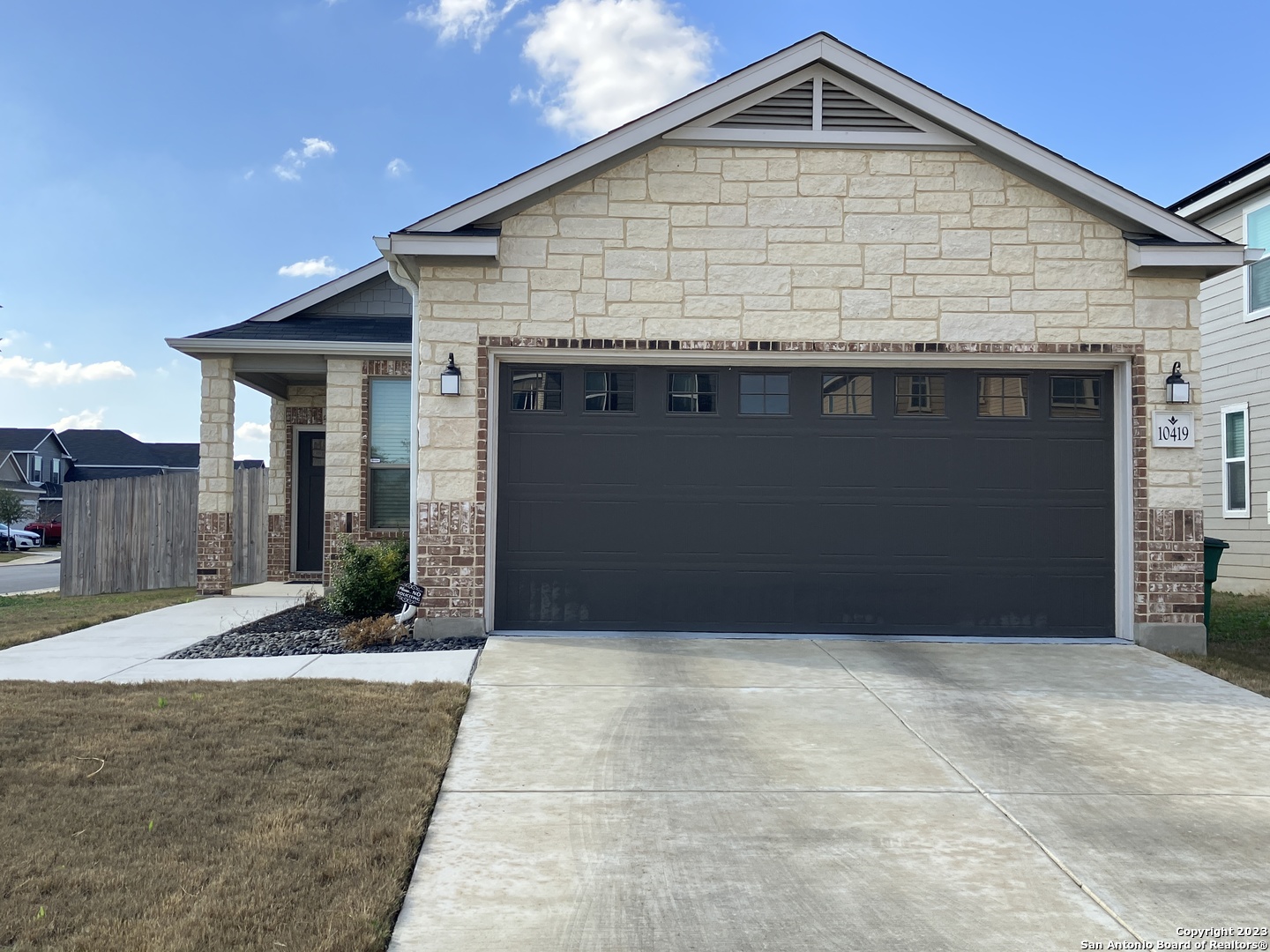 A pristine 2 yrs old home in a  great community, upgrades galore, corner lot, solar panels, make for an energy efficient home, much needed in this TEXAS HEAT.