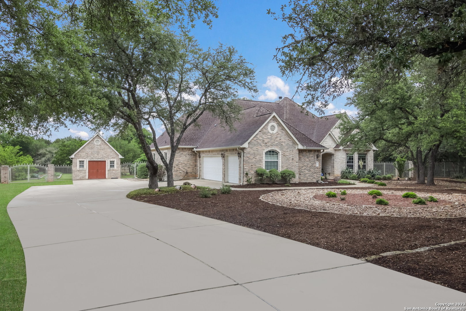 132 TEXAS COUNTRY DR, New Braunfels, TX 78132