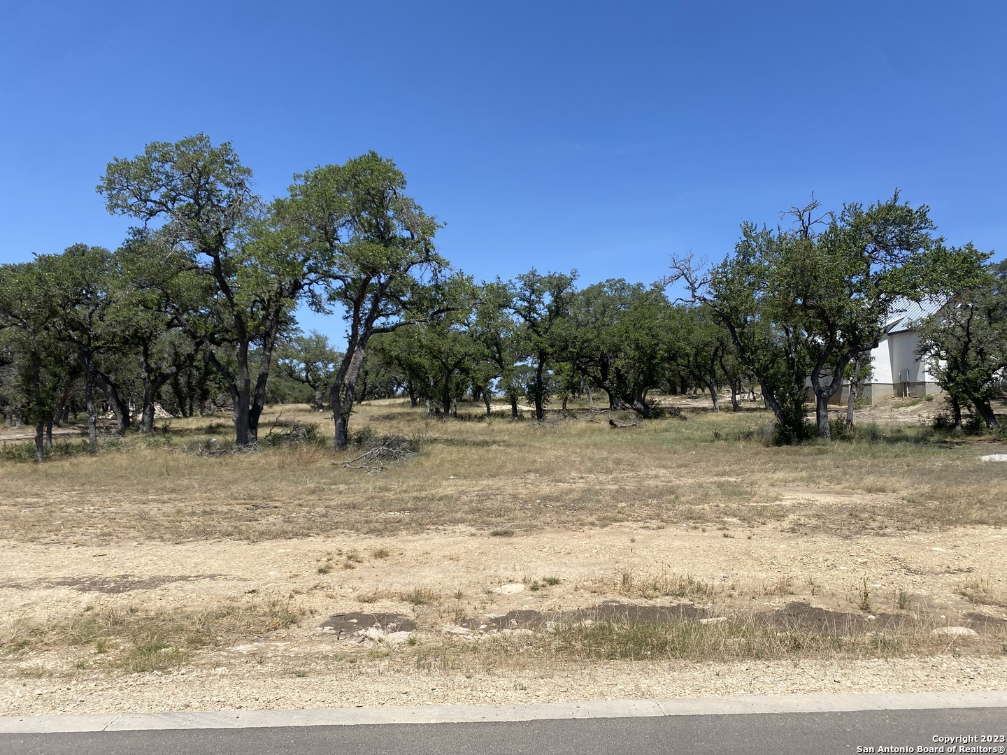 Photo of 930 Maximino Ridge Rd in Bulverde, TX